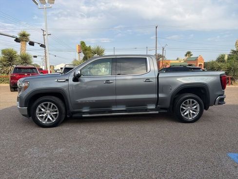 Used 2020 GMC Sierra 1500 SLT image 2