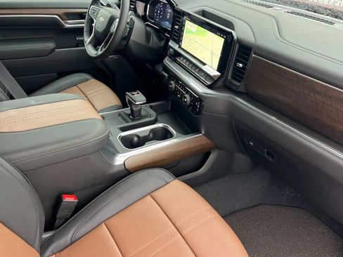 New 2026 Chevrolet Silverado 1500 High Country w/ Technology Package image 11