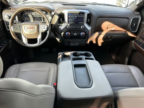 Used 2020 GMC Sierra 1500 SLT w/ Driver Alert Package I image 16