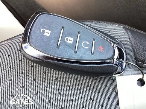 Used 2024 Chevrolet Trax LT w/ Driver Confidence Package FWD image 30