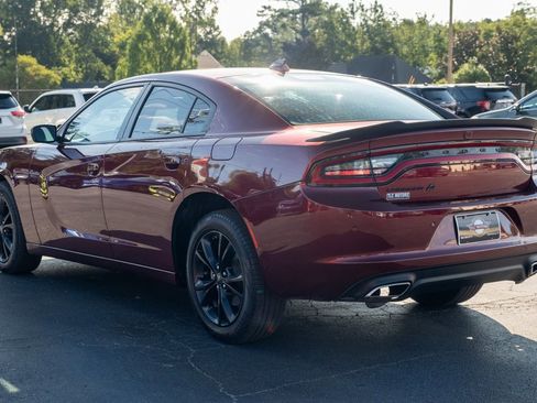 Used 2022 Dodge Charger SXT w/ Blacktop Package image 29