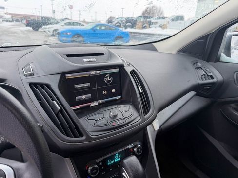 Used 2014 Ford Escape SE w/ Equipment Group 201A image 19