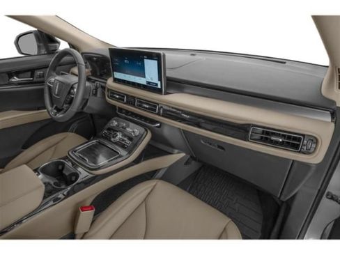 Used 2023 Lincoln Nautilus FWD w/ Premium Package image 16