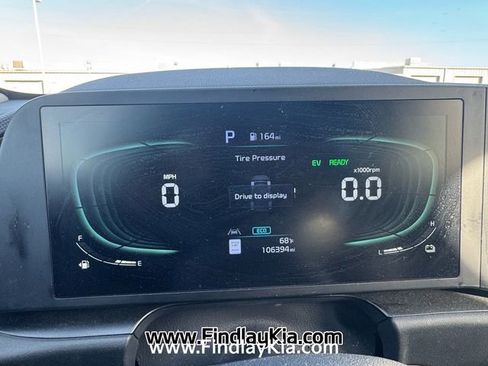 Used 2023 Kia Niro LX image 9