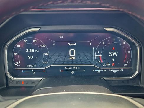 Used 2024 GMC Sierra 1500 AT4X image 21