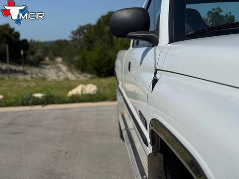 Used 1999 Dodge Ram 2500 Truck 4x4 Quad Cab image 28
