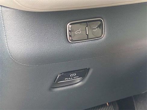 New 2025 Lincoln Navigator Reserve image 14