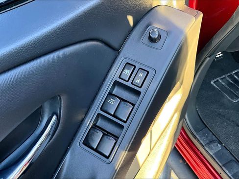 Used 2022 Nissan Frontier SV image 65