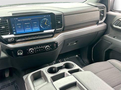 Used 2022 Chevrolet Silverado 1500 LT image 22