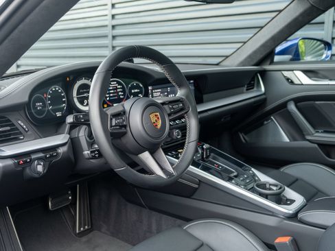 Certified 2021 Porsche 911 Turbo S AWD/4WD image 4