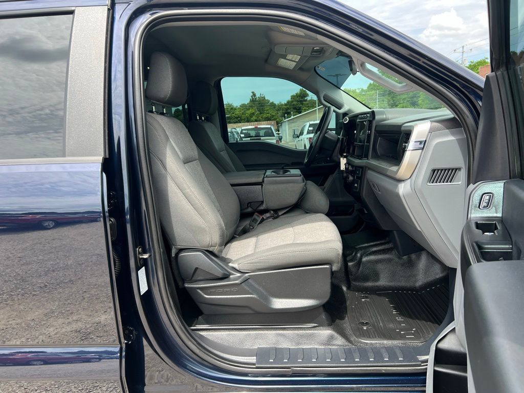 Used 2024 Ford F350 XL AWD/4WD image 23