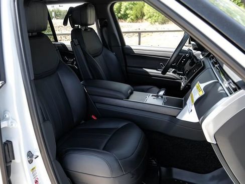 New 2026 Land Rover Range Rover SE AWD/4WD image 44