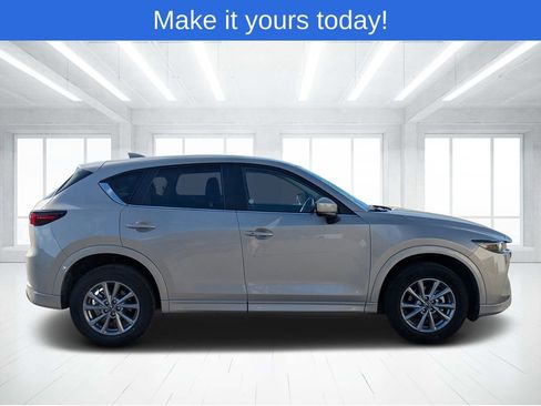 Used 2025 MAZDA CX-5 AWD 2.5 S w/ Preferred Package image 2