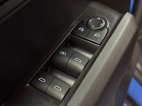 New 2025 GMC Canyon Elevation w/ Convenience Package image 25