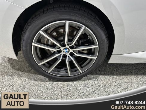 Certified 2025 BMW 230i xDrive Coupe w/ Convenience Package AWD/4WD image 18