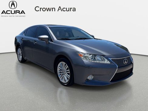 Used 2013 Lexus ES 350 w/ Luxury Pkg FWD image 6