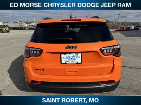 New 2026 Jeep Compass Latitude AWD/4WD image 3