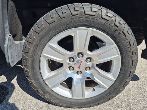 Used 2014 GMC Sierra 1500 SLE w/ SLE Value Package AWD/4WD image 14