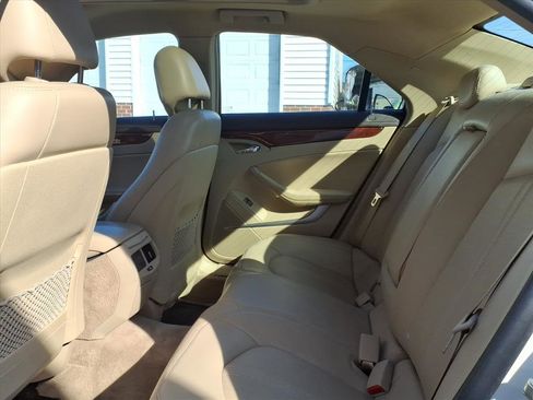 Used 2011 Cadillac CTS Luxury image 12
