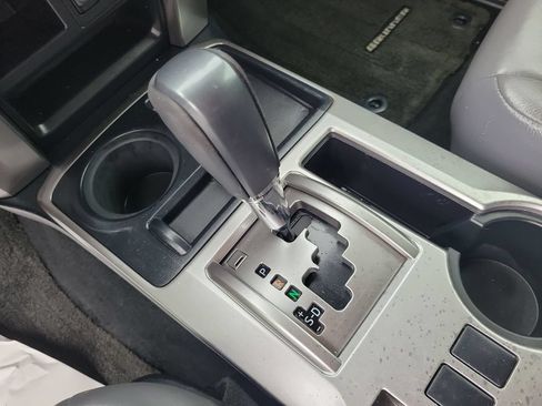 Used 2018 Toyota 4Runner SR5 RWD image 29