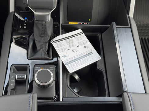 New 2025 Toyota Tundra Platinum image 34