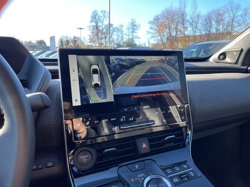 Certified 2024 Toyota bZ4X Limited image 34