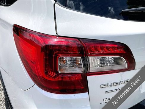 Used 2017 Subaru Outback 3.6R Limited AWD/4WD image 27