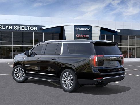 New 2026 GMC Yukon XL Denali image 3