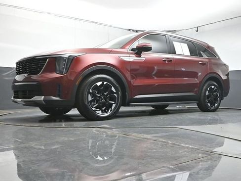 Used 2025 Kia Sorento S FWD image 37