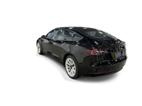 Certified 2023 Tesla Model 3 Standard Range RWD image 4