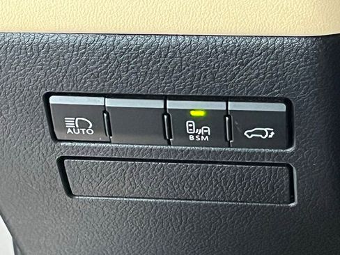 Used 2021 Lexus NX 300 FWD w/ Accessory Package image 33