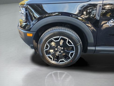 New 2025 Ford Bronco Sport Outer Banks image 25