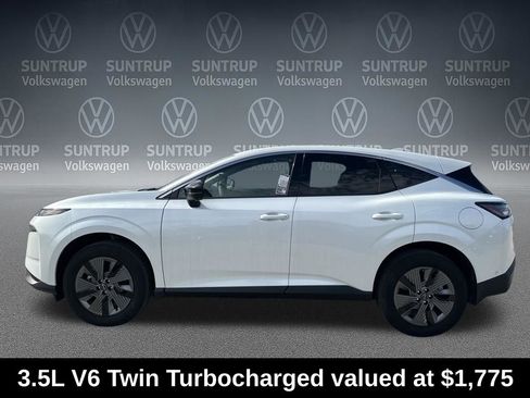 Used 2023 Ford Transit 350 XLT image 2