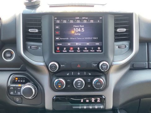 Used 2019 RAM 1500 Big Horn AWD/4WD image 24