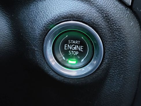 Used 2019 Chevrolet Silverado 1500 LT Trail Boss AWD/4WD image 20