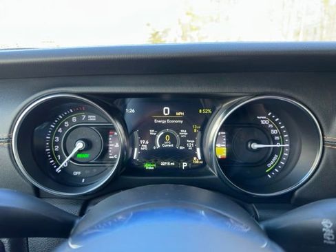 Used 2021 Jeep Wrangler Unlimited Sahara image 15