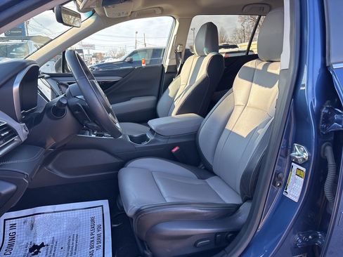 Used 2020 Subaru Outback Limited w/ Popular Package #2 image 18