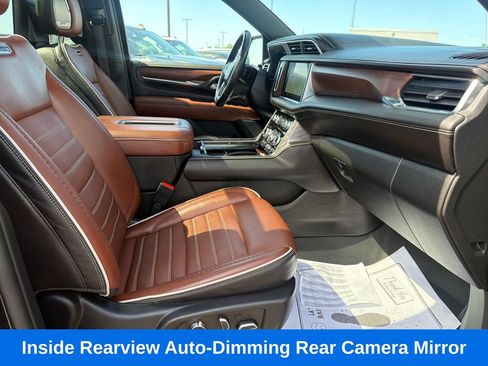 Used 2023 GMC Yukon Denali Ultimate AWD/4WD image 27