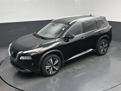 Used 2023 Nissan Rogue SL w/ SL Premium Package image 39