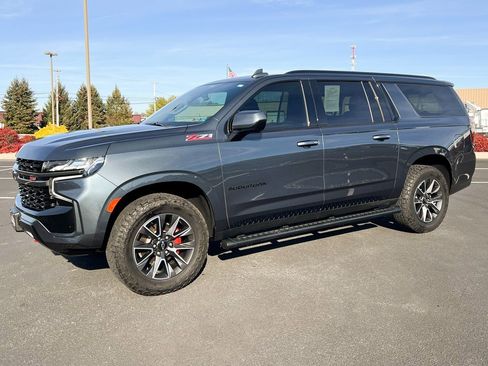 Used 2021 Chevrolet Suburban Z71 image 14