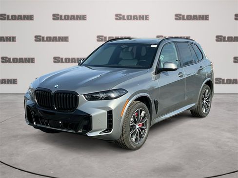 New 2026 BMW X5 xDrive40i w/ M Sport Package image 1
