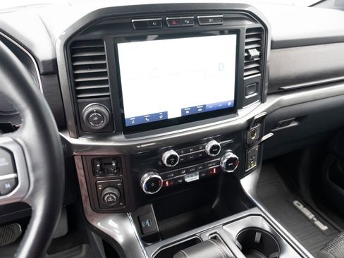 Used 2022 Ford F150 XLT w/ Equipment Group 302A High AWD/4WD image 3