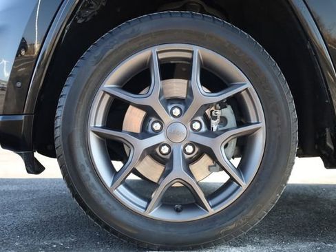 Used 2021 Jeep Grand Cherokee Limited w/ Quick Order Package 2GK 80th image 9