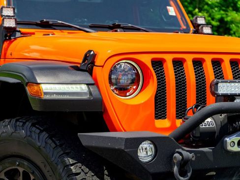 Used 2023 Jeep Wrangler Unlimited Sport AWD/4WD image 4