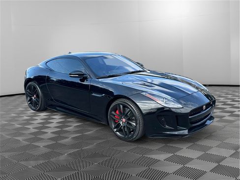 Used 2017 Jaguar F-TYPE R AWD/4WD image 7