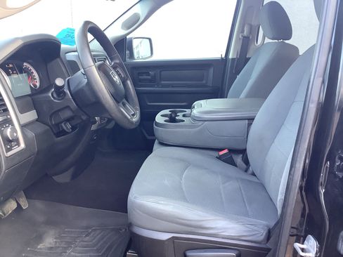 Used 2014 RAM 1500 Express w/ Black Ram 1500 Express Group AWD/4WD image 10