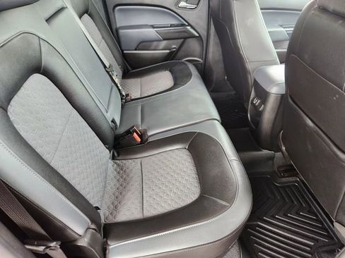 Used 2019 Chevrolet Colorado Z71 RWD image 31