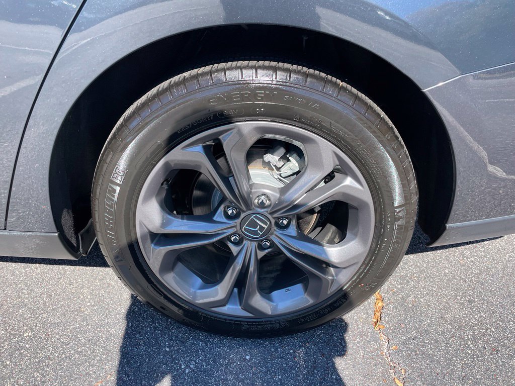 Used 2024 Honda Accord EX image 41