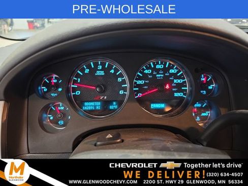 Used 2010 GMC Sierra 1500 SLT w/ All-Terrain Package AWD/4WD image 7