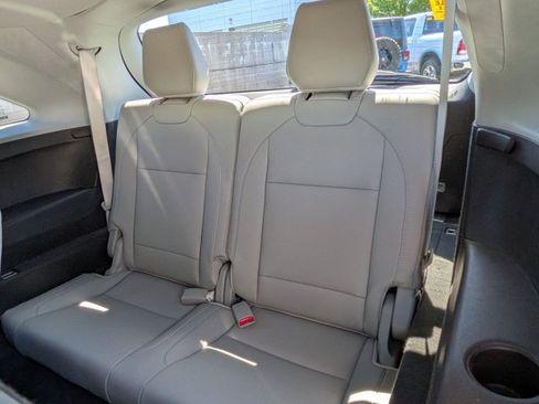 Used 2016 Acura MDX SH-AWD image 22
